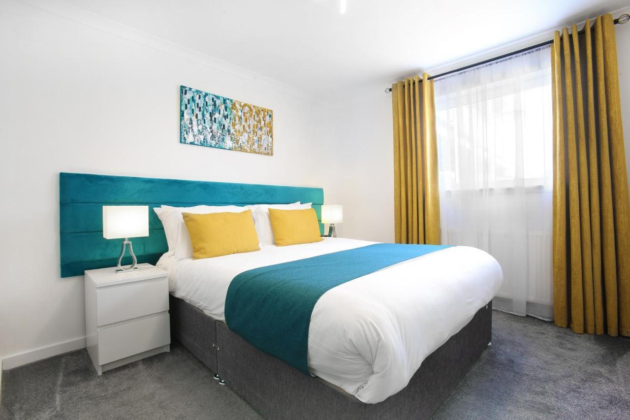 Vkm Apartments Glasgow Bagian luar foto