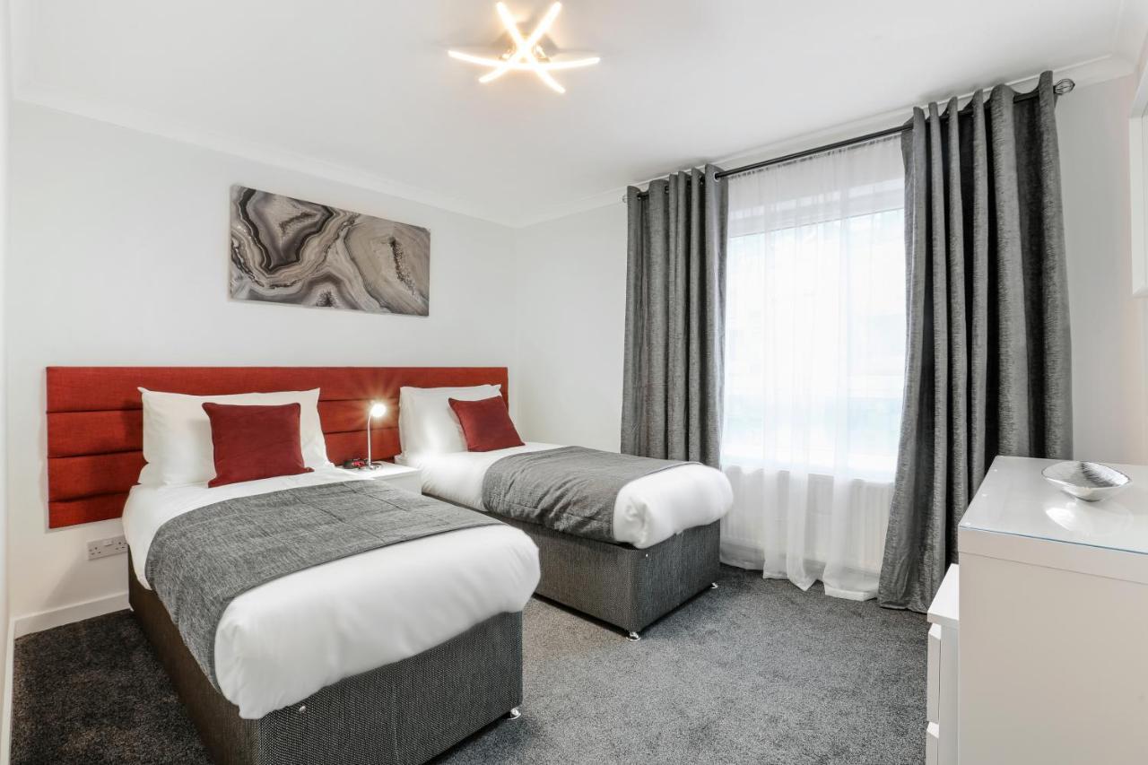 Vkm Apartments Glasgow Bagian luar foto